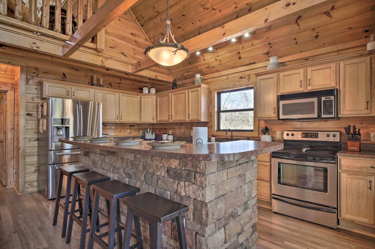 Hatcher Mtn Retreat Sevierville Cabin With Hot Tub! Ngoại thất bức ảnh