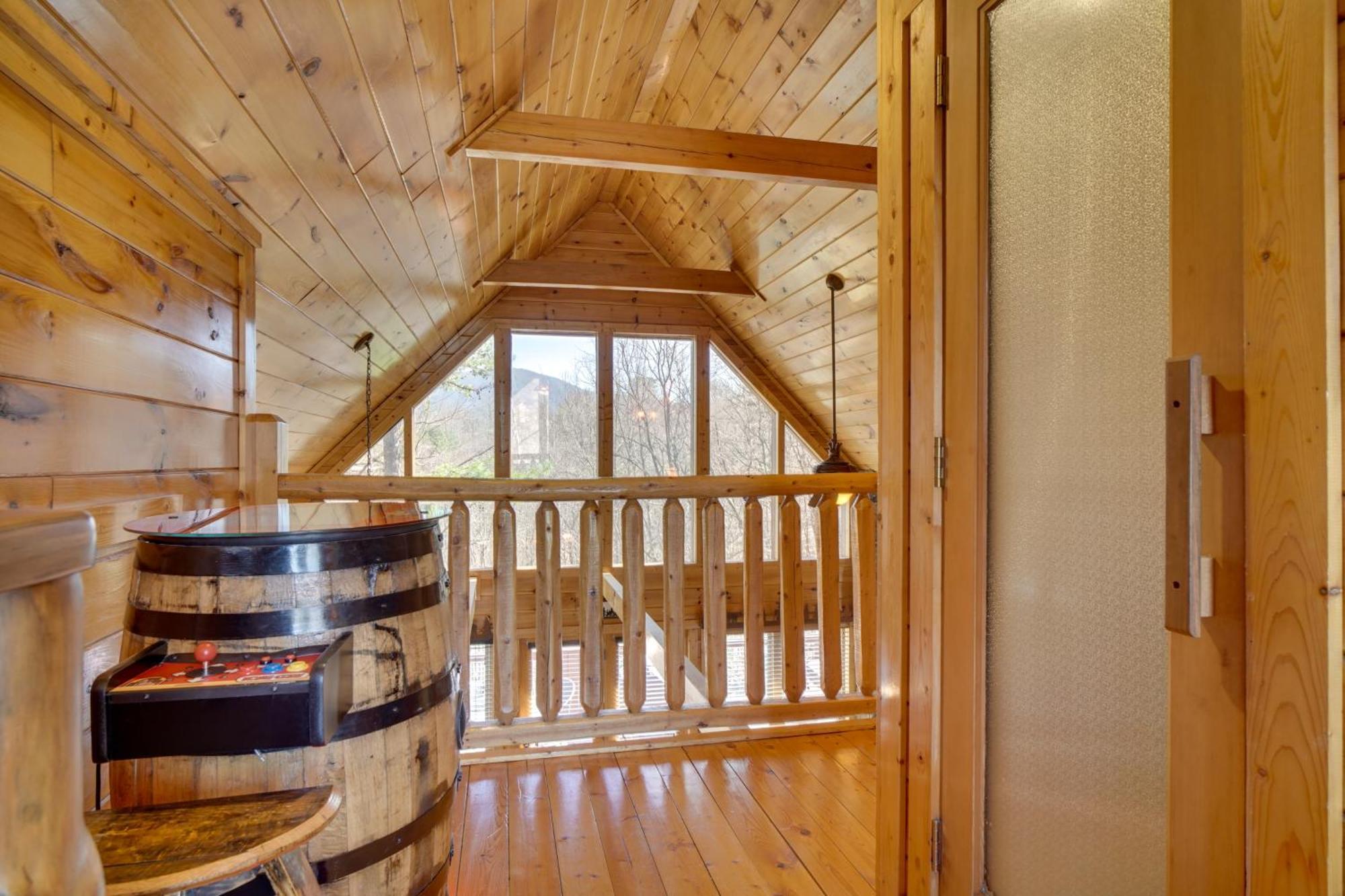 Hatcher Mtn Retreat Sevierville Cabin With Hot Tub! Ngoại thất bức ảnh
