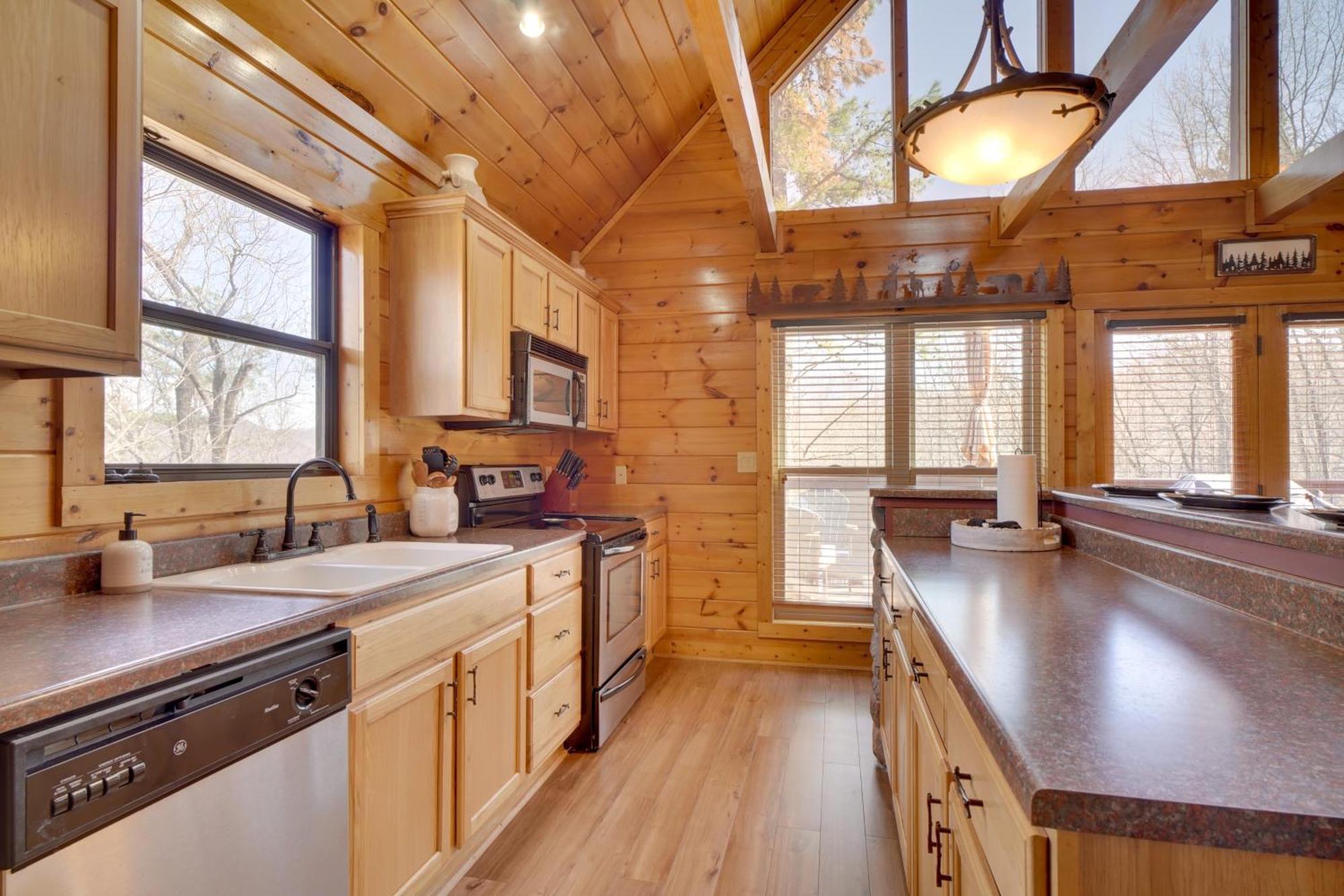 Hatcher Mtn Retreat Sevierville Cabin With Hot Tub! Ngoại thất bức ảnh